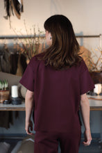 Įkelti vaizdą į galerijos rodinį, V&V „FULL OF LOVE“ marškinėliai