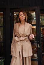 Įkelti vaizdą į galerijos rodinį, „Golden dust“ švarkas