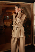 Įkelti vaizdą į galerijos rodinį, „Golden dust“ švarkas