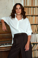 Įkelti vaizdą į galerijos rodinį, V&V „Love me tender balti marškiniai