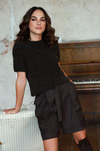 Įkelti vaizdą į galerijos rodinį, V&V „Lava cake“ šortai