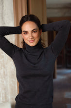 Įkelti vaizdą į galerijos rodinį, V&V „Skalūnas“ merino vilnos golfas