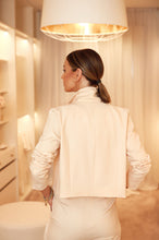 Įkelti vaizdą į galerijos rodinį, V&V „Sweetheart‘as“ švarkelis