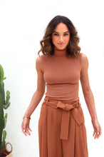 Įkelti vaizdą į galerijos rodinį, V&V „Terakota“ berankovis golfytis