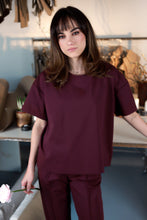 Įkelti vaizdą į galerijos rodinį, V&amp;V „FULL OF LOVE“ marškinėliai
