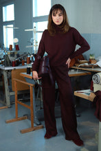 Įkelti vaizdą į galerijos rodinį, V&amp;V  „Merlot“ plačios kelnės
