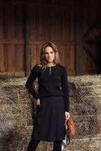 Įkelti vaizdą į galerijos rodinį, V&amp;V „Nero“ merino megztukas
