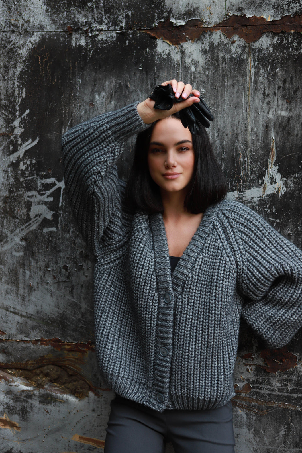 V&V Megztinis „Grey‘us“